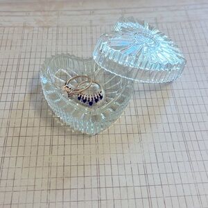 Crystal heart box